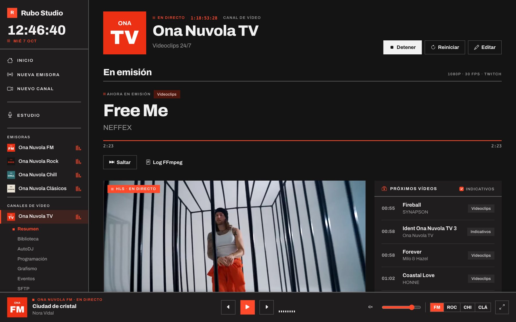 Ficha de un canal de vídeo en emisión, en modo oscuro